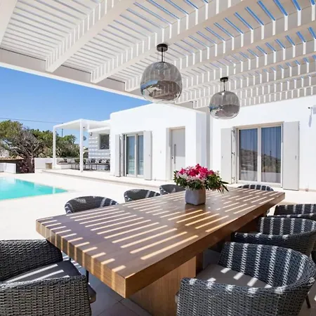 Paraga Villa