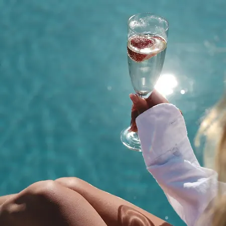 Paraga Платис Ялос